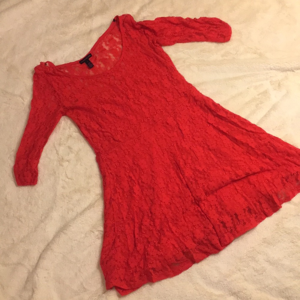 Red lace midi formal dress